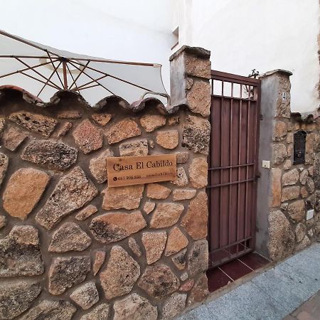 Casa Con Patio Y Chimenea En Piedralaves Villa Luaran gambar